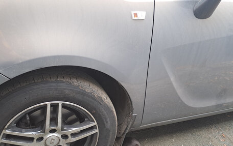 Opel Meriva, 2012 год, 700 000 рублей, 19 фотография