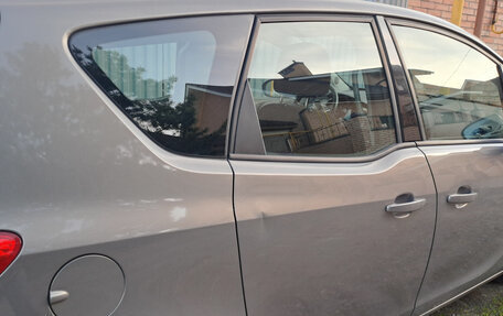 Opel Meriva, 2012 год, 700 000 рублей, 31 фотография