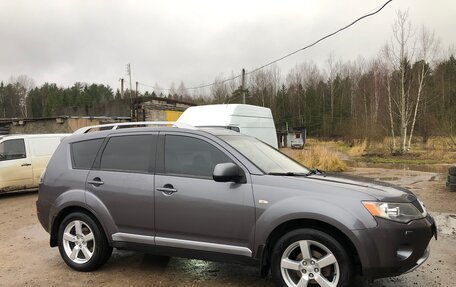 Mitsubishi Outlander III рестайлинг 3, 2008 год, 940 000 рублей, 5 фотография