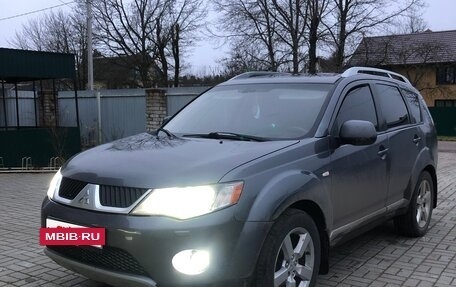 Mitsubishi Outlander III рестайлинг 3, 2008 год, 940 000 рублей, 2 фотография