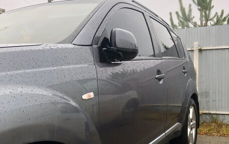 Mitsubishi Outlander III рестайлинг 3, 2008 год, 940 000 рублей, 20 фотография