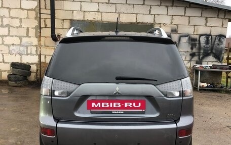 Mitsubishi Outlander III рестайлинг 3, 2008 год, 940 000 рублей, 12 фотография