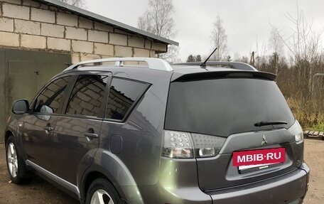 Mitsubishi Outlander III рестайлинг 3, 2008 год, 940 000 рублей, 11 фотография