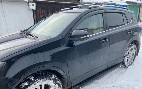 Toyota RAV4, 2019 год, 3 150 000 рублей, 2 фотография