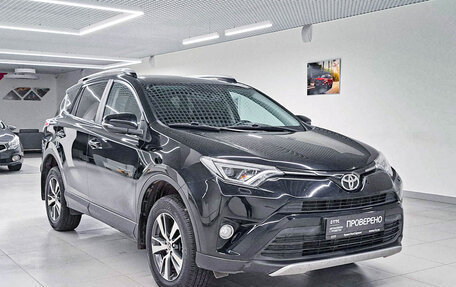 Toyota RAV4, 2018 год, 2 154 000 рублей, 7 фотография