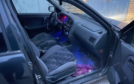 Nissan Primera II рестайлинг, 1997 год, 85 000 рублей, 3 фотография