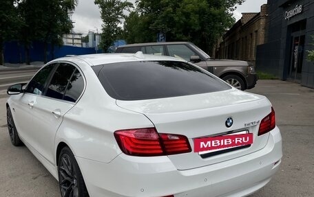 BMW 5 серия, 2015 год, 2 300 000 рублей, 2 фотография