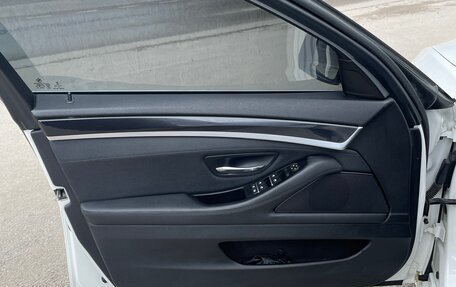 BMW 5 серия, 2015 год, 2 300 000 рублей, 13 фотография