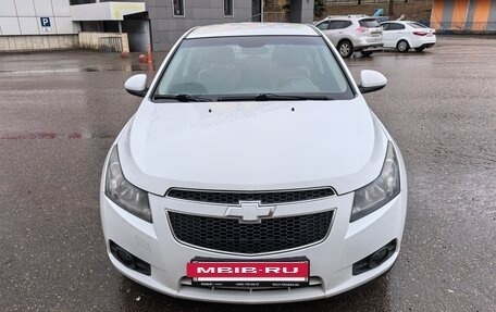 Chevrolet Cruze II, 2012 год, 729 000 рублей, 3 фотография