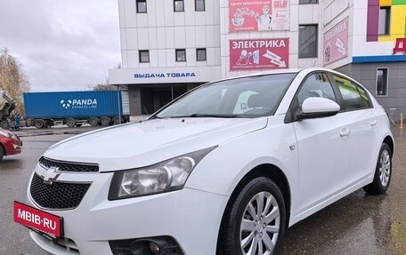 Chevrolet Cruze II, 2012 год, 729 000 рублей, 2 фотография