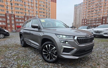 Skoda Kodiaq I, 2025 год, 4 550 000 рублей, 3 фотография