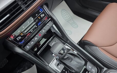 Skoda Kodiaq I, 2025 год, 4 550 000 рублей, 10 фотография