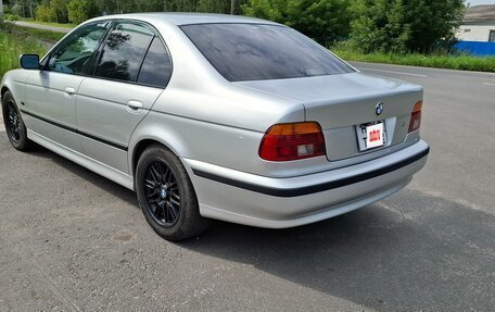 BMW 5 серия, 2003 год, 1 000 000 рублей, 2 фотография