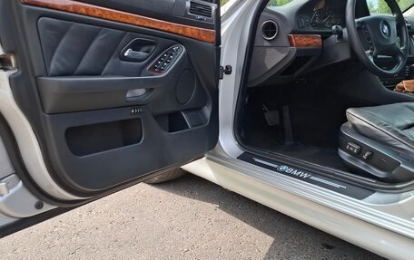 BMW 5 серия, 2003 год, 1 000 000 рублей, 10 фотография