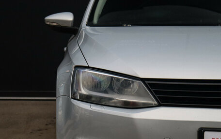 Volkswagen Jetta VI, 2011 год, 935 000 рублей, 17 фотография