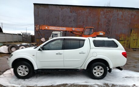 Mitsubishi L200 IV рестайлинг, 2012 год, 1 640 000 рублей, 3 фотография