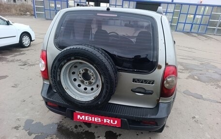 Chevrolet Niva I рестайлинг, 2011 год, 320 000 рублей, 2 фотография