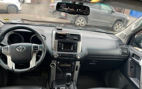 Toyota Land Cruiser Prado 150 рестайлинг 2, 2010 год, 2 800 000 рублей, 4 фотография