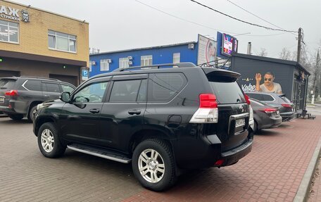 Toyota Land Cruiser Prado 150 рестайлинг 2, 2010 год, 2 800 000 рублей, 3 фотография