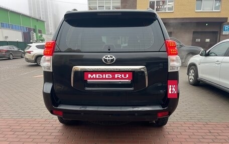 Toyota Land Cruiser Prado 150 рестайлинг 2, 2010 год, 2 800 000 рублей, 8 фотография