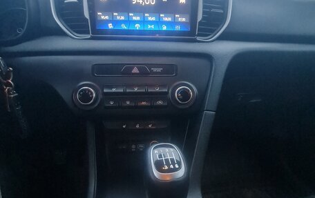 KIA Sportage IV рестайлинг, 2016 год, 1 620 000 рублей, 5 фотография