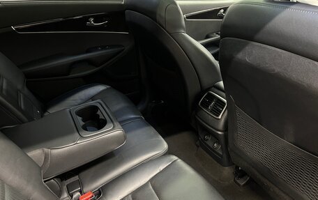 KIA Sorento III Prime рестайлинг, 2017 год, 2 999 000 рублей, 28 фотография