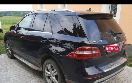 Mercedes-Benz M-Класс, 2011 год, 2 150 000 рублей, 2 фотография