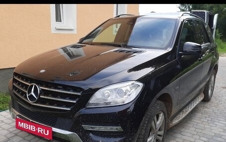 Mercedes-Benz M-Класс, 2011 год, 2 150 000 рублей, 3 фотография