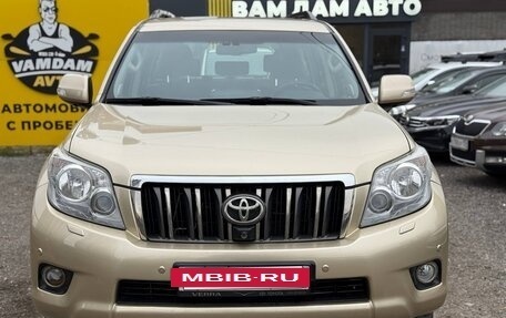 Toyota Land Cruiser Prado 150 рестайлинг 2, 2011 год, 2 450 000 рублей, 2 фотография