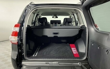 Toyota Land Cruiser Prado 150 рестайлинг 2, 2016 год, 4 599 000 рублей, 8 фотография