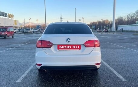 Volkswagen Jetta VI, 2014 год, 1 000 000 рублей, 7 фотография