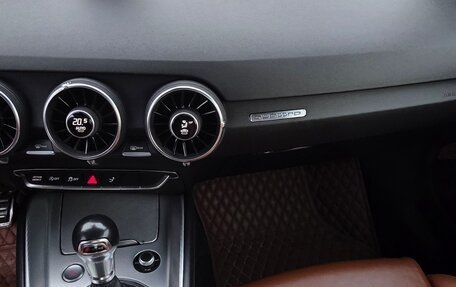 Audi TT, 2014 год, 2 850 000 рублей, 19 фотография