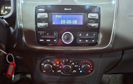 Renault Sandero II рестайлинг, 2020 год, 1 249 000 рублей, 11 фотография