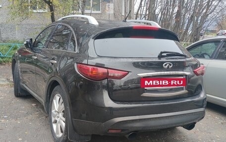 Infiniti FX II, 2012 год, 1 000 000 рублей, 3 фотография