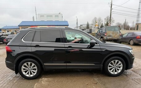 Volkswagen Tiguan II, 2017 год, 1 950 000 рублей, 3 фотография