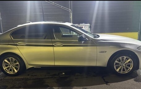 BMW 5 серия, 2010 год, 1 250 000 рублей, 3 фотография