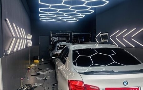 BMW 5 серия, 2010 год, 1 250 000 рублей, 5 фотография