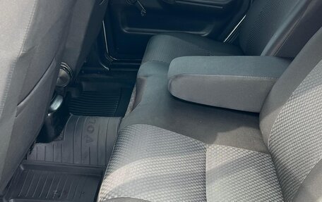 ГАЗ 31105 «Волга», 2004 год, 330 000 рублей, 11 фотография