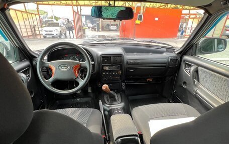 ГАЗ 31105 «Волга», 2004 год, 330 000 рублей, 8 фотография