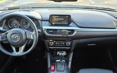 Mazda 6, 2016 год, 1 980 000 рублей, 10 фотография
