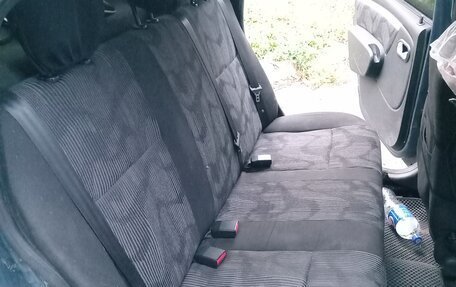 Renault Logan I, 2011 год, 180 000 рублей, 4 фотография