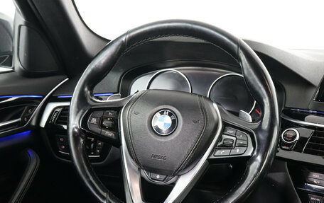 BMW 5 серия, 2019 год, 3 297 000 рублей, 13 фотография