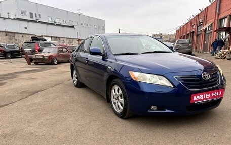 Toyota Camry, 2008 год, 985 000 рублей, 2 фотография