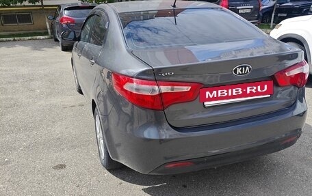 KIA Rio III рестайлинг, 2014 год, 690 000 рублей, 2 фотография