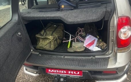 Chevrolet Niva I рестайлинг, 2010 год, 415 000 рублей, 10 фотография