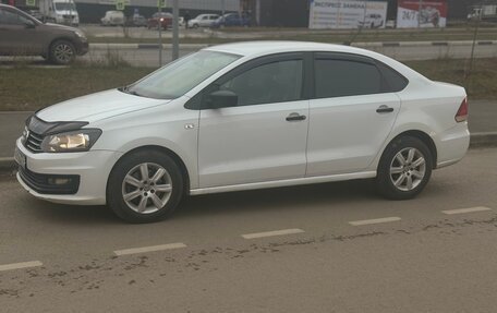 Volkswagen Polo VI (EU Market), 2017 год, 830 000 рублей, 2 фотография