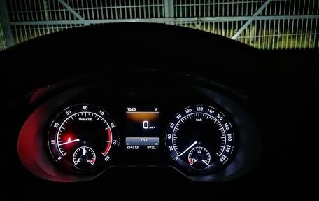 Skoda Octavia, 2017 год, 1 790 000 рублей, 7 фотография