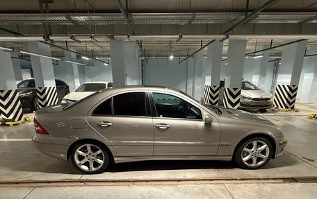 Mercedes-Benz C-Класс, 2006 год, 750 000 рублей, 6 фотография