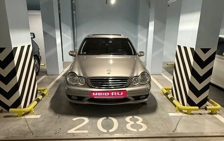 Mercedes-Benz C-Класс, 2006 год, 750 000 рублей, 9 фотография