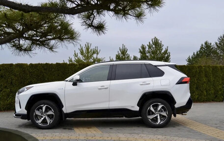 Toyota RAV4, 2021 год, 2 900 000 рублей, 9 фотография